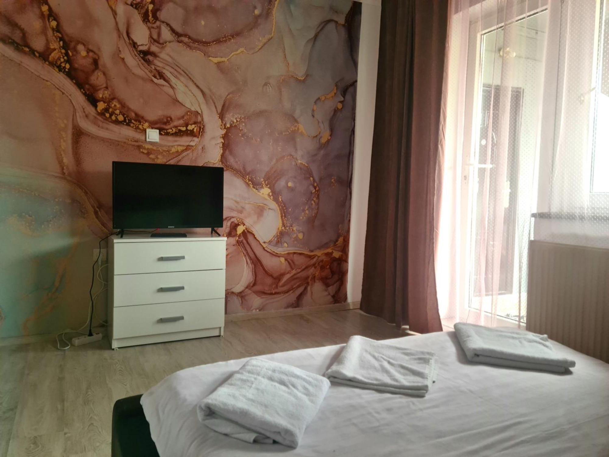 Hotel Casa Wanted Orszowa Zewnętrze zdjęcie